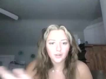 girl bunnyybabee image #5114079