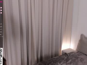 girl peek_in_my_window image #6250082