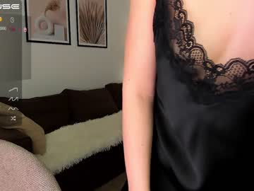 girl intrigueeme image #1774054