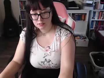 prettylily899455 sex webcam