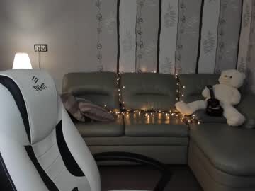 girl ella_flare image #2650657