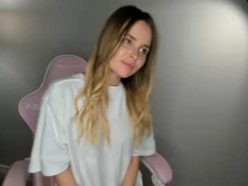 girl harriethudson image #5723091