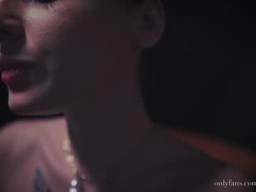 girl auddicted image #1282587