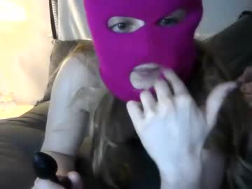 girl cashmereskimask image #3564992