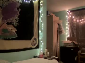 girl irisquin image #2429338