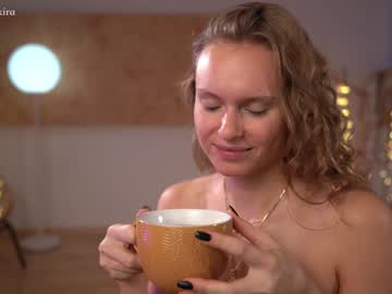 girl chillwithkira image #3211437