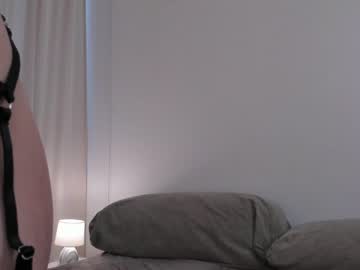 girl peek_in_my_window image #6329145