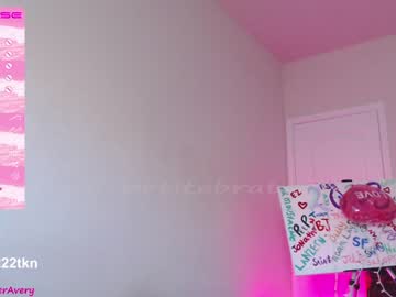 girl petitebrat image #3991115