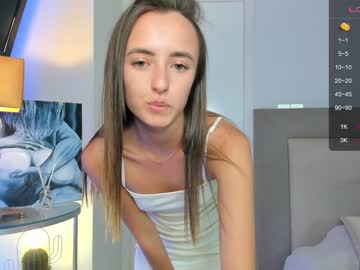 girl look_at_show image #5032162