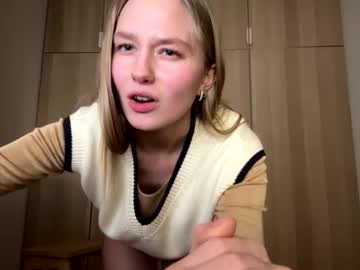 girl katcontrol image #7003425