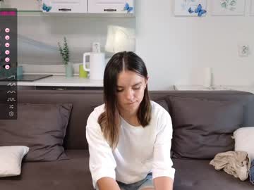 girl karalyons image #4980460