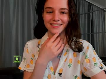 girl demurelixir image #1826317