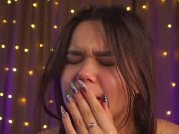 girl helenmoors image #4948794