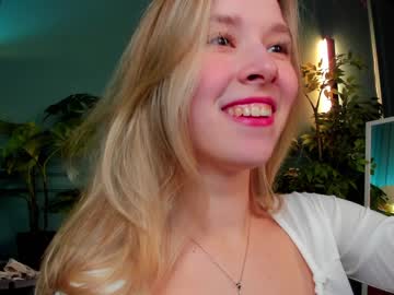 girl milablush image #5844953