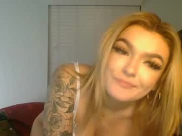 emilynoah00 sex webcam