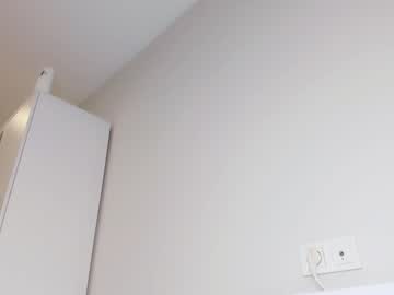 girl shy_dy image #4523891