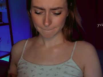 girl _yvie_ image #933668