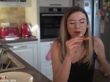 girl lecsy image #1716303