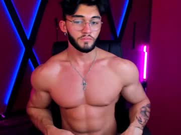 man merlin_muscular image #6955222