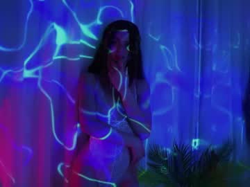 girl hannasthesia image #3820343