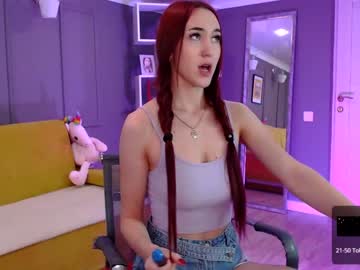 girl nika_mil image #2237879