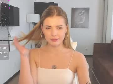 adrianawow1 sex webcam
