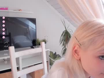 girl bettybarnett image #4580153