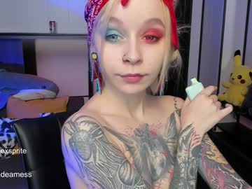 girl lil_mess image #2692172