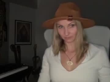 girl kaileeshy image #1418053