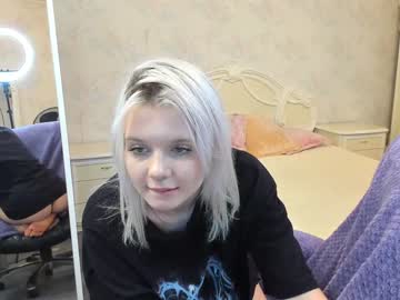 girl joycewoker image #2346325