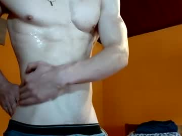 mikeygooner sex webcam