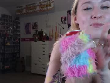 girl pr3ttyp1nkpussy image #5776506