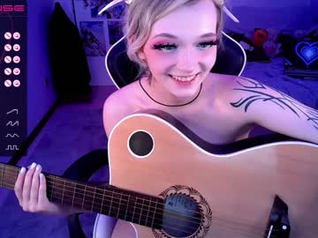 girl _b_a_n_s_h_e_e_ image #4519952