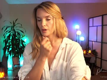 girl phoenix_taylor image #5566816