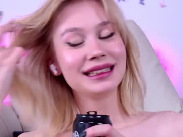 girl shycinderella image #1294034