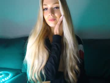 girl pervyblonde image #530652