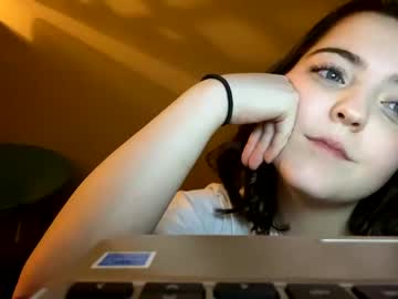 girl princesshayli1 image #3426873