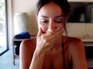 girl miiiawallace image #4117060