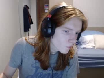 man ewanhearsvoices image #6975879