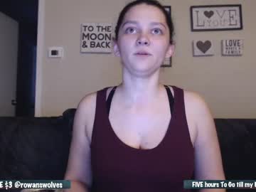 girl rowanswolves image #570425