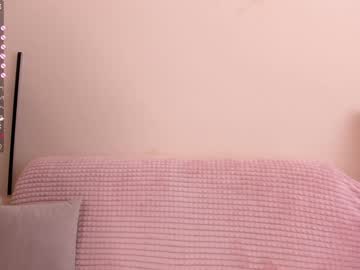 girl emilia_me image #1513545