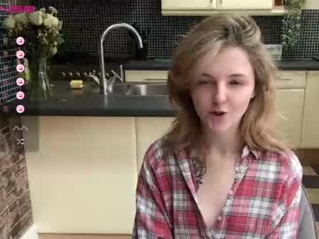 girl lucydelovely image #3987600