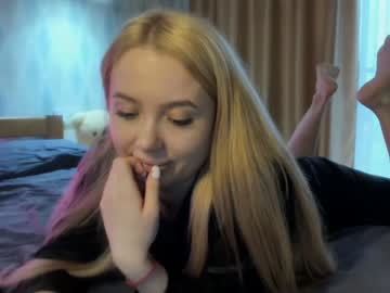 girl meryfoxxx image #3773250