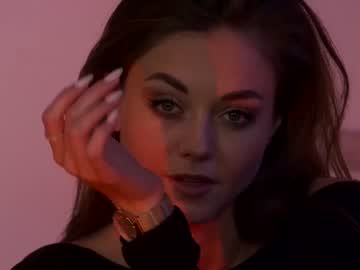 girl lettymoa image #4061482