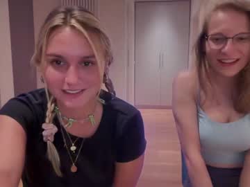 girl sarahsapling image #5370748