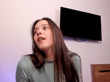 girl amandamedrano image #3366475