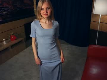 girl phyllisearney image #6995816