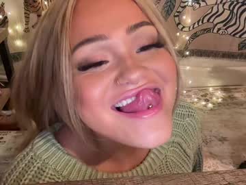 girl ari_02 image #5202257