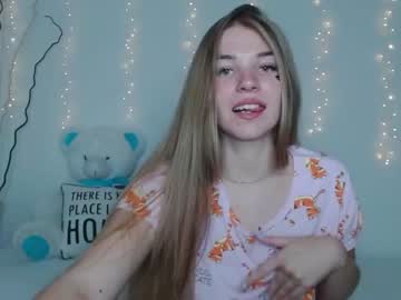 girl little__cherrry image #2485842