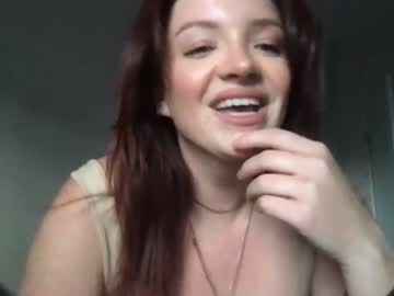 girl leenuhh image #2243148